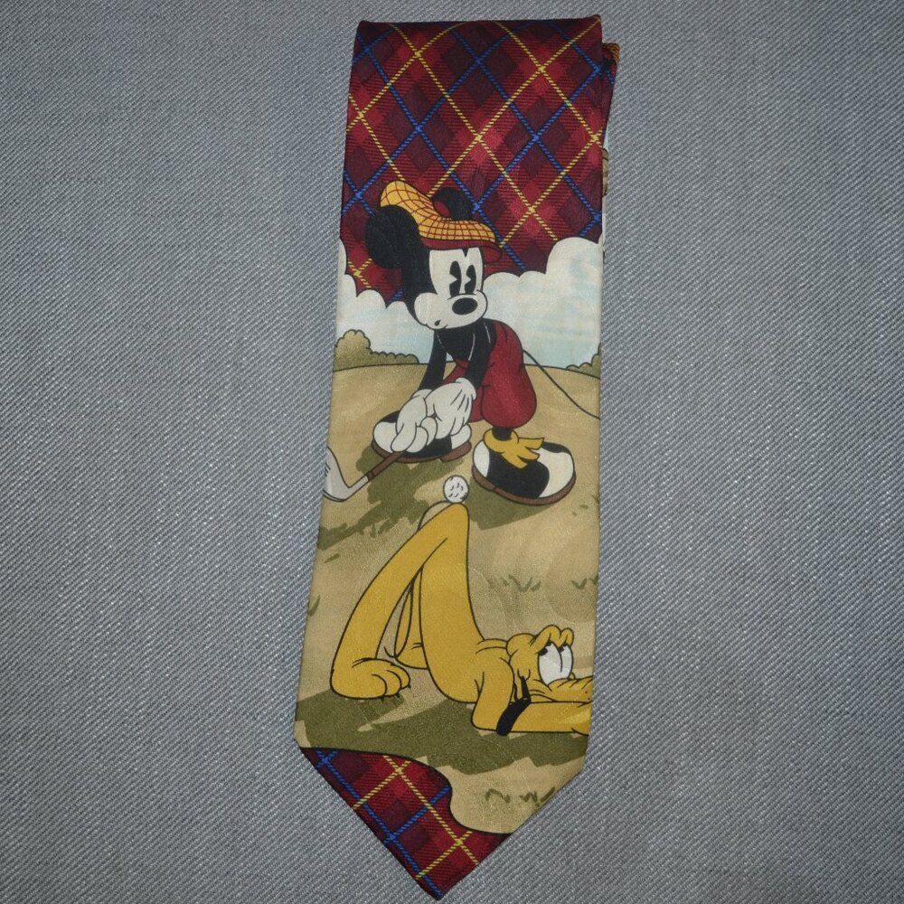🔥3 FOR $25🔥 The Disney Store Mickey Mouse Pluto Dog Golf Print 100% Silk Tie